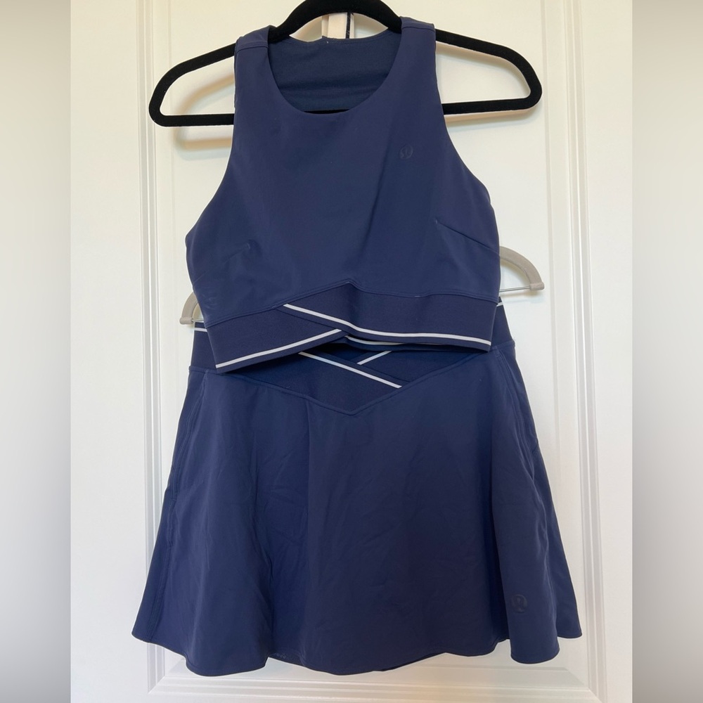 Lululemon Navy Athletic Two-Piece set,cropped built in bra top  10 & skort 12